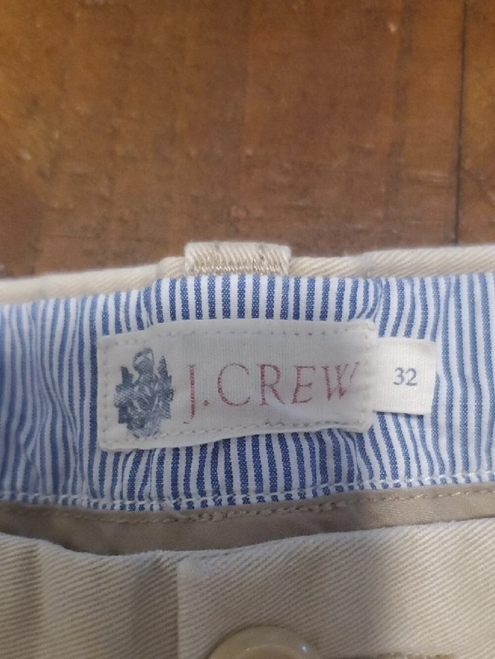 J. Crew Men’s Beige Flat-Front Chino Shorts